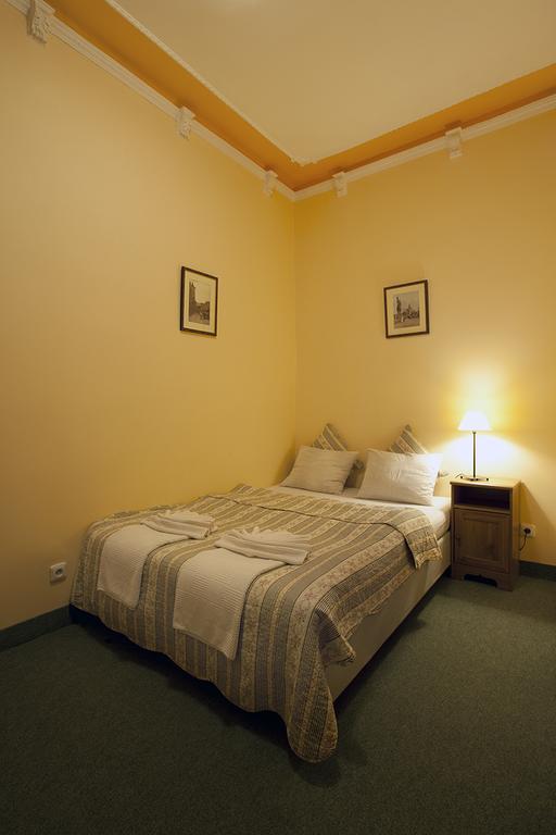 Hotel Columbo Praga Esterno foto